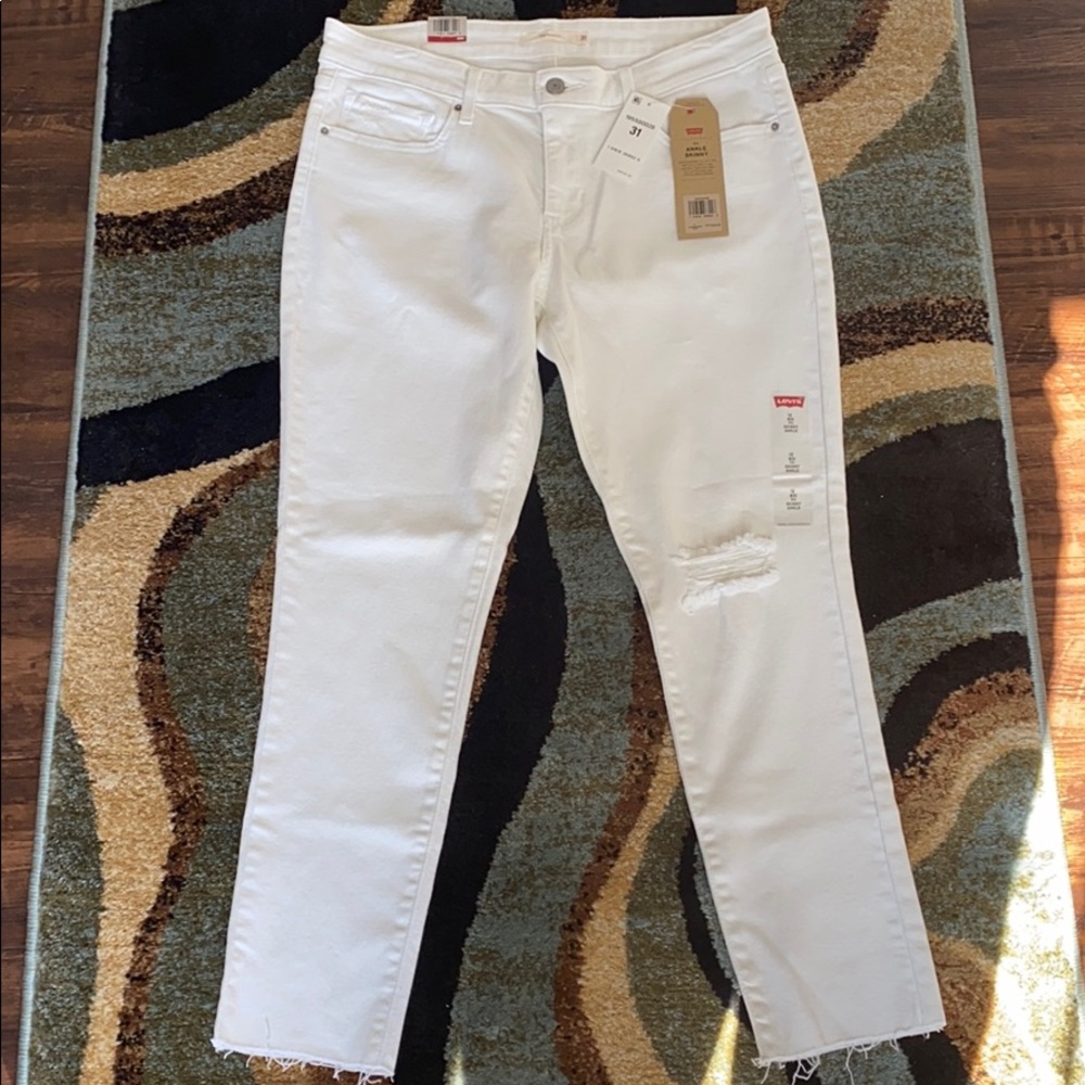 Levi’s White Skinny Jeans